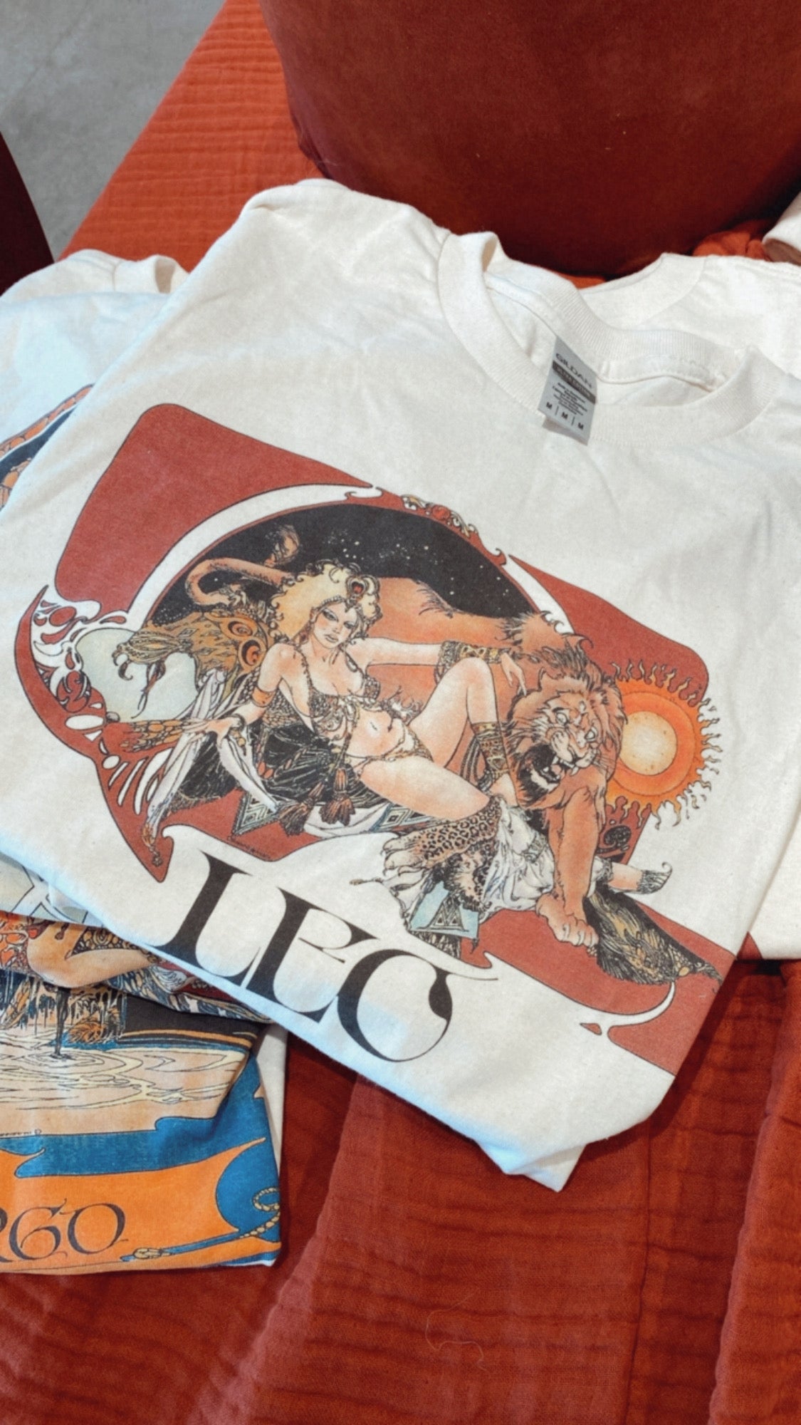 Leo Vintage Shirt